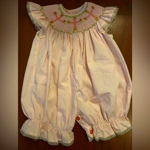 Easter smocked, baby bubble size 12 months Church christening, Easter bunny EUC